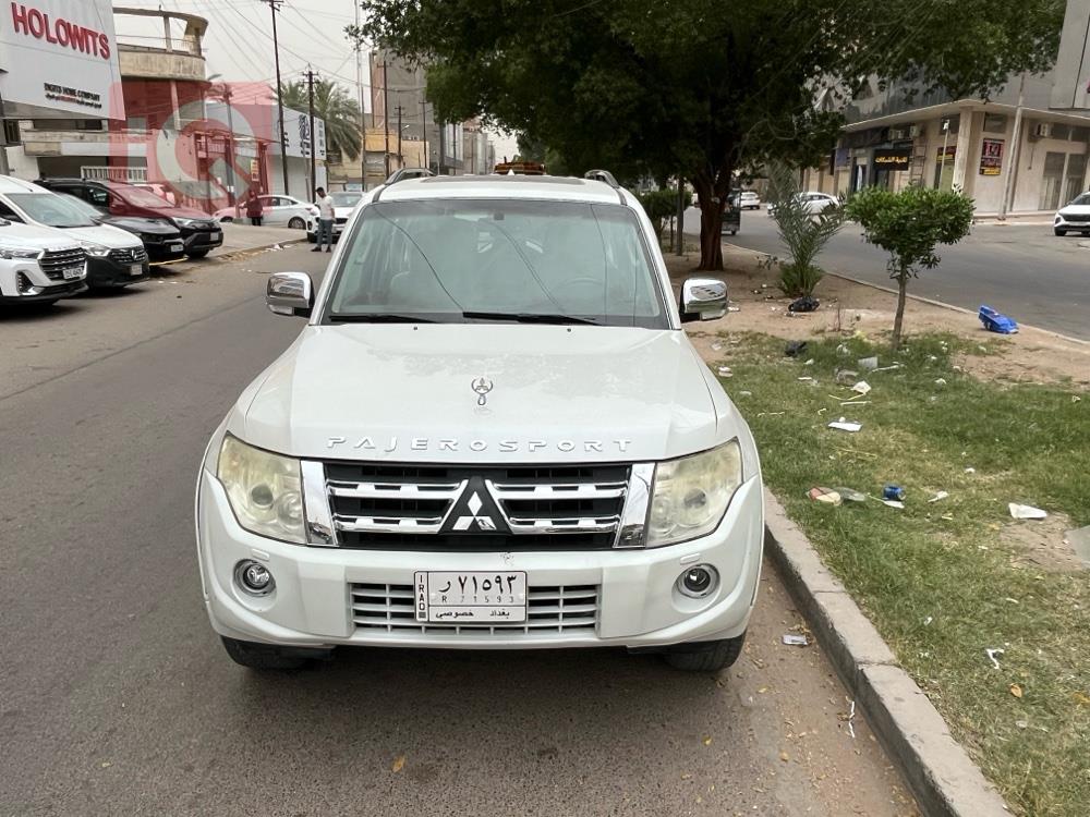 ميتسوبيشي باجيرو سبورت